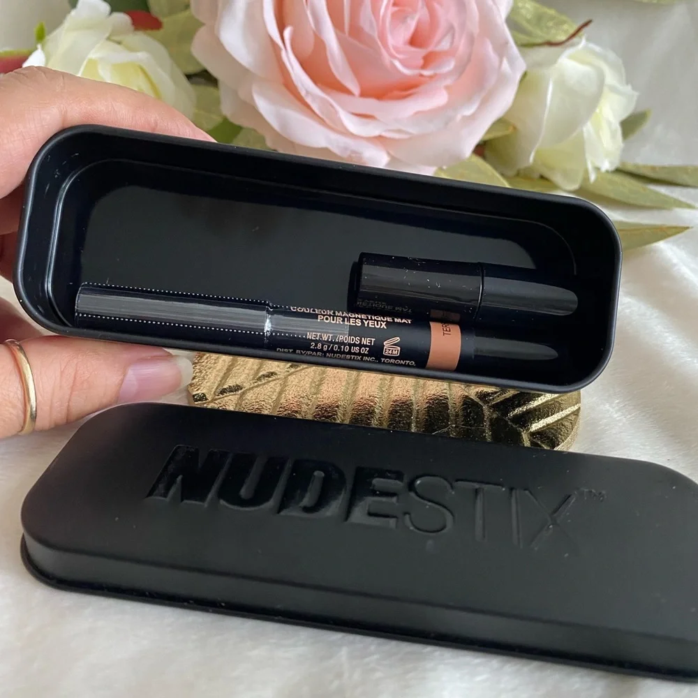 Nudestix Magnetic Matte Eye Color in Terra
